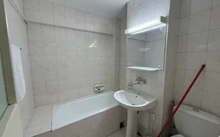 2 decomandate, Piata Centrala - 450 Euro - Poză 14