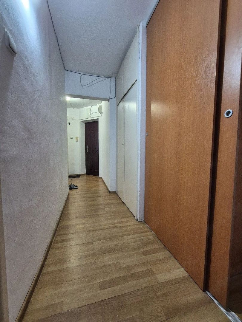 Închiriere Apartament cu 2 camere Titan, bucătărie închisă, 15 min metrou - Poză 8