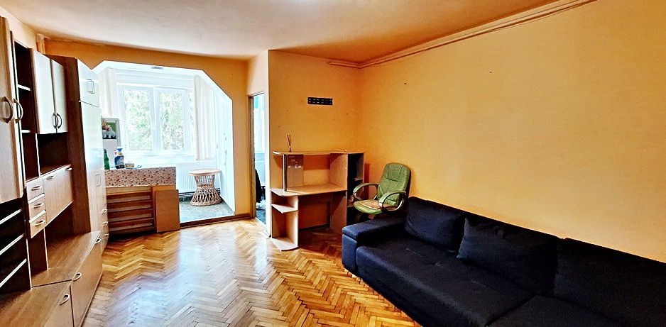 Garsoniera pe str. Soarelui, etaj 2, libera, 55000 euro - Poză 2