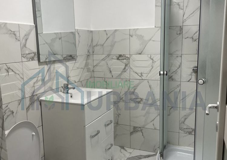 Inchiriez apartmrnt - Poză 3