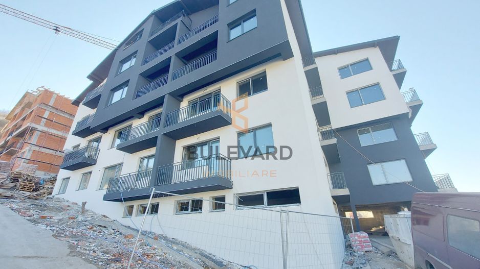 Apartament cu  3 camere, zona strazii Teilor! - Poză 1