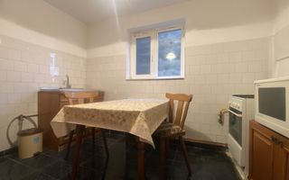 Vanzare apartament -3 camere la casă, etaj 1+pod+cota teren–Târgoviște - Poză 7