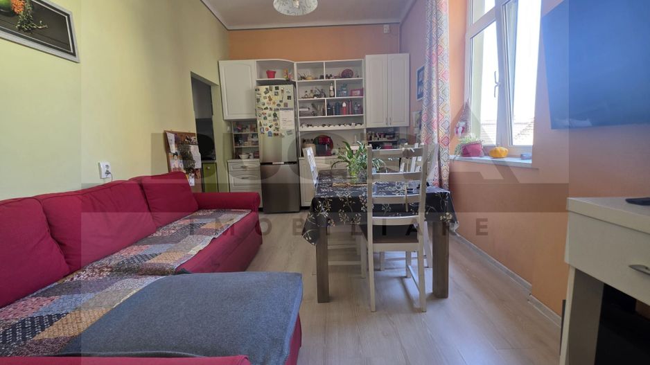 Apartament 3 camere 75 mp - zona centrala, Paris - Poză 2