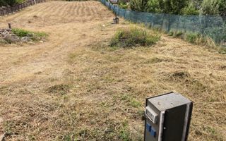 Teren 3.000 mp, cu autorizație și utilități - Poză 3