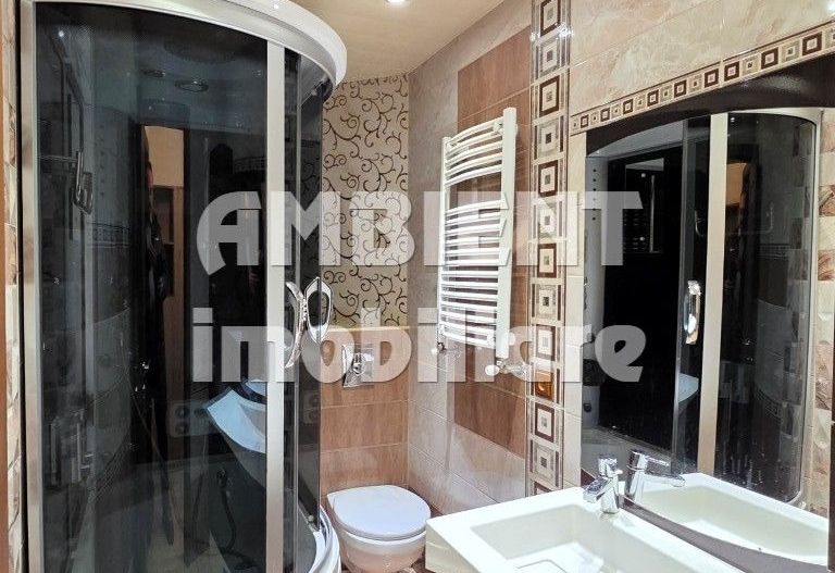 DE ÎNCHIRIAT - Apartament cu 2 camere, mobilat și utilat, zona CARTIER; - Poză 6