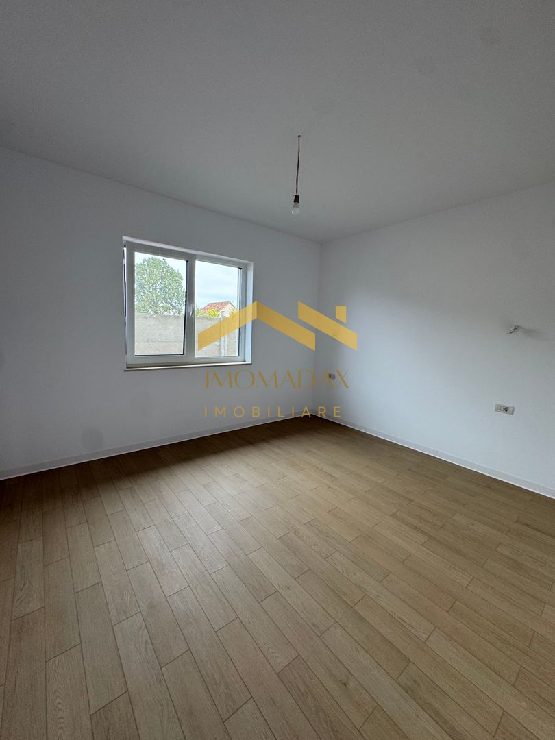 Casa Individuală -4 camere - 2 băi - Poză 11