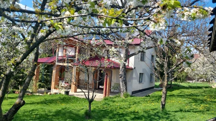 Casă de vânzare în Bucium, zona Plopii Fără Soț, Iași – 140 mp, teren 1.000 mp - Poză 1