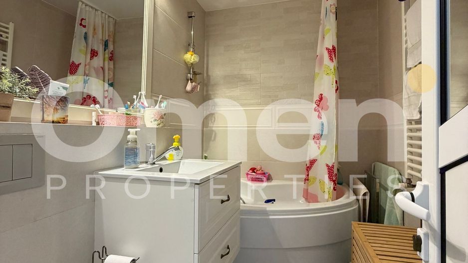 Apartament cu 3 camere decomandat, etaj intermediar,  zona Lidl Hotvon - Poză 11