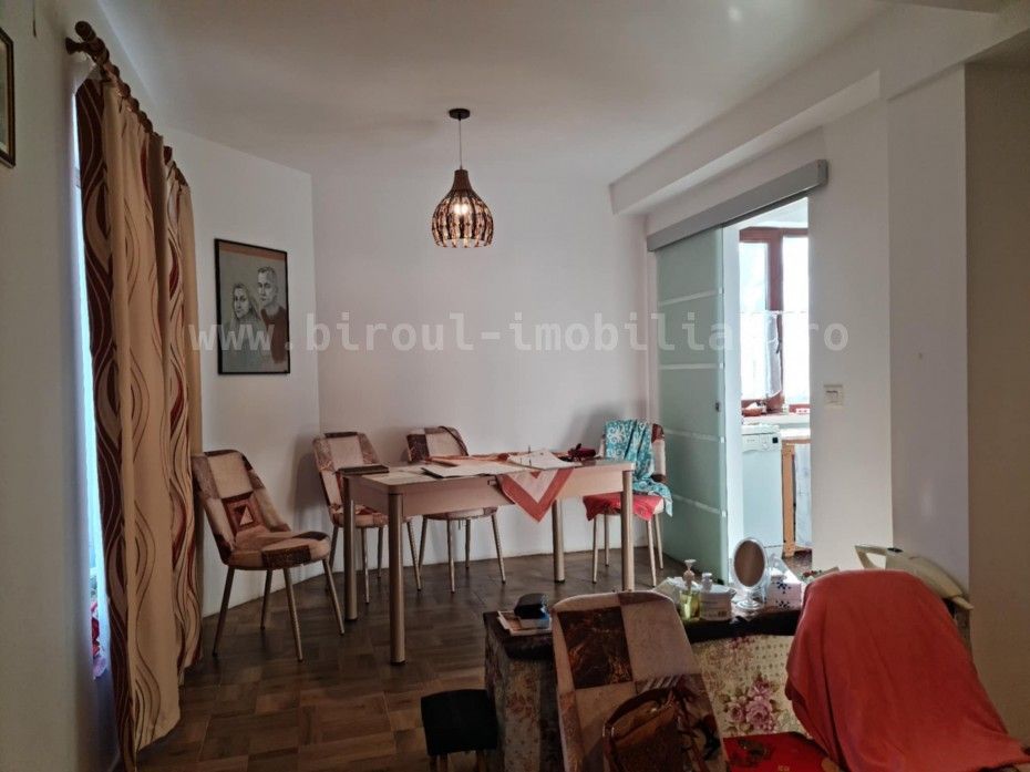 Vilă S+P+M+Pod – Cumpăna Zonă liniștită - Poză 2