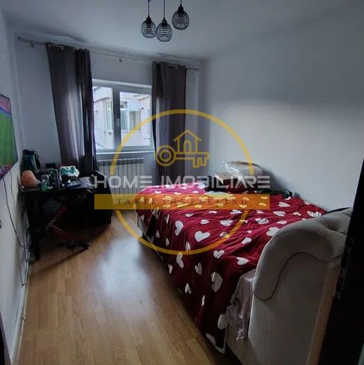 Apartament cu 4 camere/ 75mp/ zona Mircea cel Batran - Poză 3