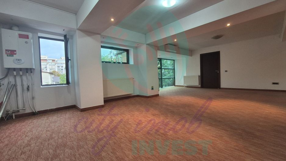 Spatiu de birou - zona Unirii - Poză 2