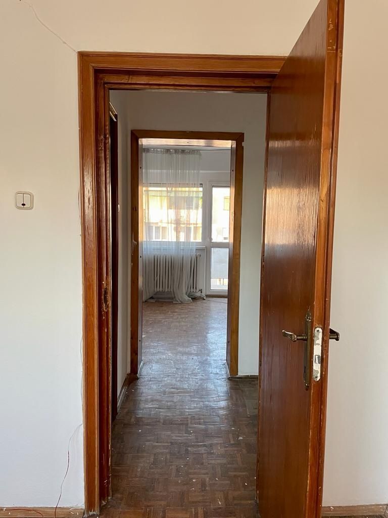 BRASADAS vinde ap 2 cam etaj 4/4 Calea Traian. - Poză 6