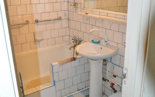 De vanzare apartament 2 camere, Centru - Poză 9