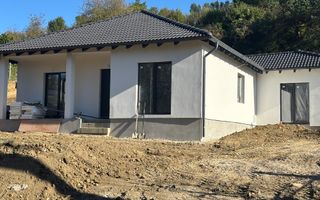 Casa noua - Livezeni - Poză 1