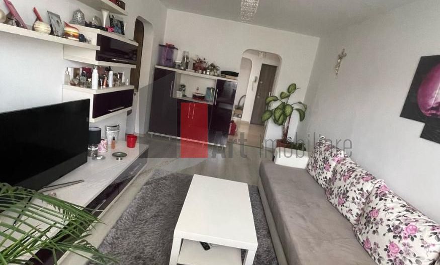 APARTAMENT 3 CAMERE  BARCA - Poză 3