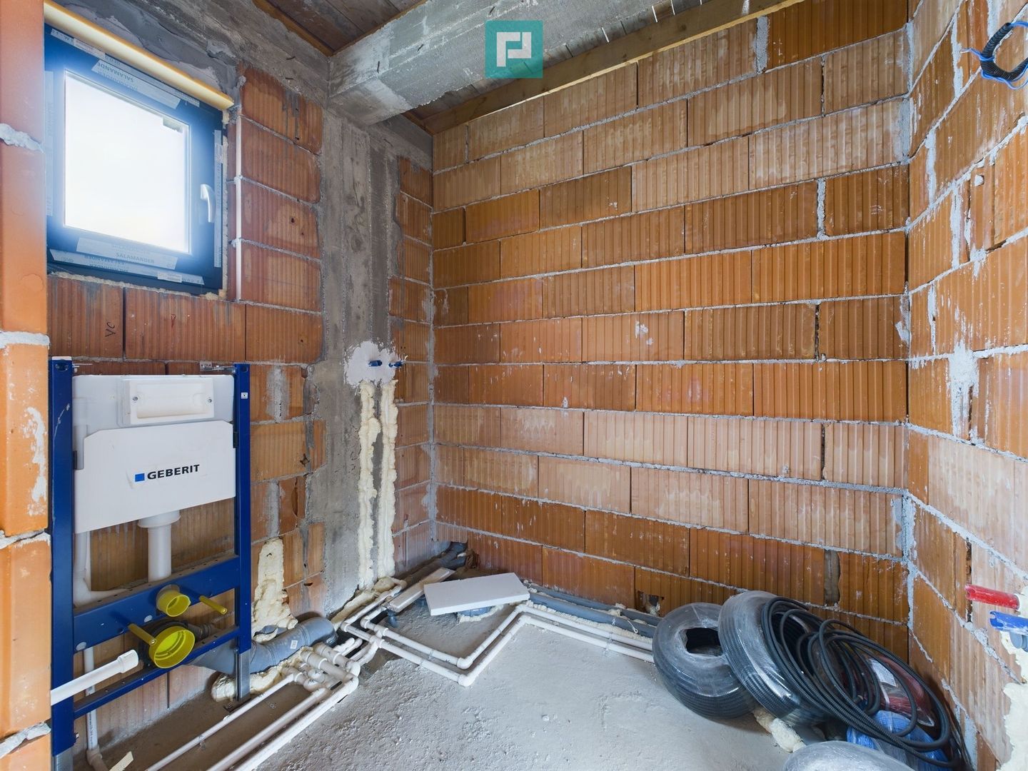 Casă Nouă, Proiect Contemporan în Domnești Clinceni - Poză 10