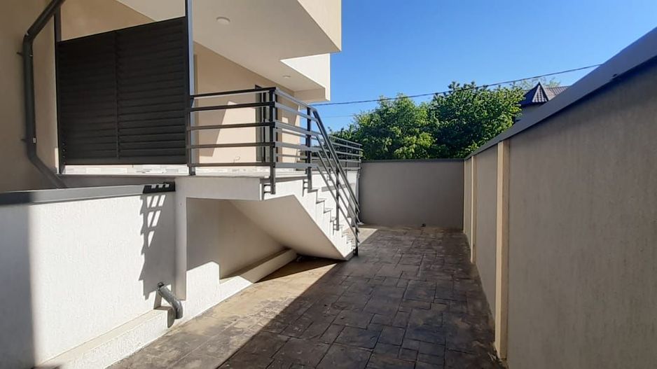 Militari, metrou PACII, zona de case, 3 camere + terasa + teren 46 mp, finalizat - Poză 4