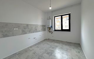 3 camere 88 mp 2 terase 2 băi 2 dressinguri etaj 3/4 lift Sos Cernica - Poză 10