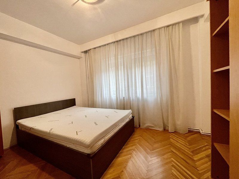 Apartament de inchiriat in Piata Sfantul Gheorghe - Poză 8
