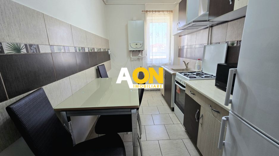 Apartament 2 Camere, Renovat Zona Cetate, Bloc cu Lift - Poză 4