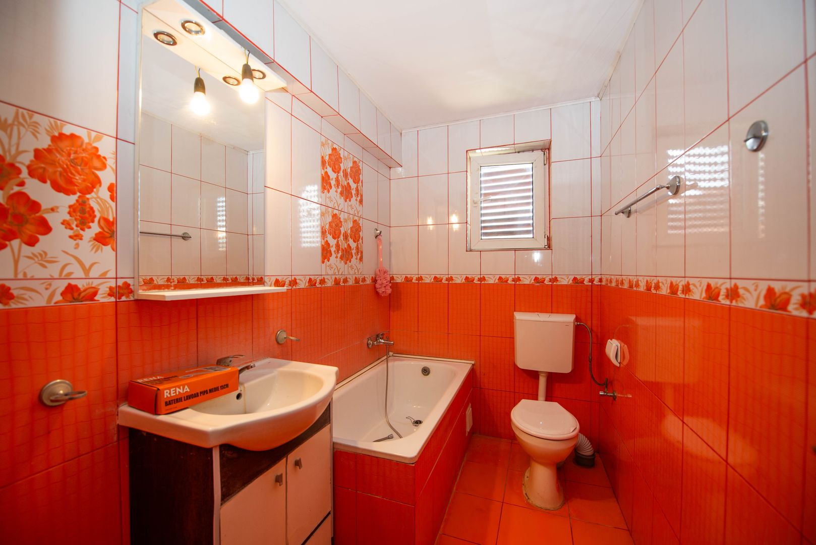 Casa Vila individuala spatioasa cu gradina de vanzare comuna Berceni - Poză 12