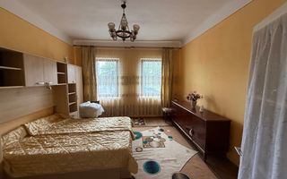 Casă de vânzare | Rădăuți | Ultracentral | Teren 705 mp - Poză 1