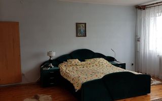 Casa ideala pentru transformare in pensiune - Poză 19