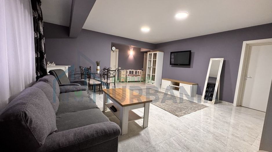 Inchiriez apartament 4 camere - Poză 1
