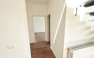 Apartament cu 3 camere pe 2 nivele in Giroc - Poză 4