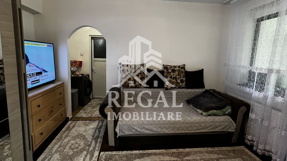 Apartament 2 camere de vânzare – Bd. Traian, zona Altex - Poză 1
