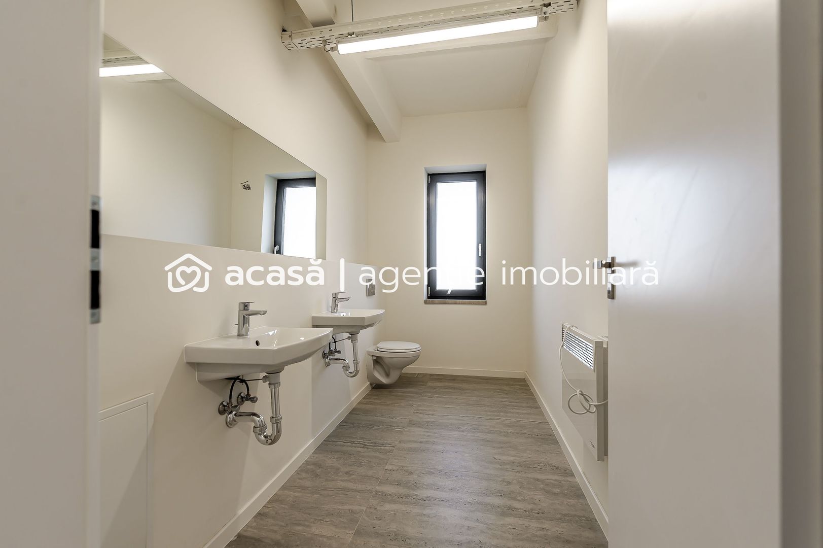 Birouri proaspăt renovate de închiriat - Poză 8