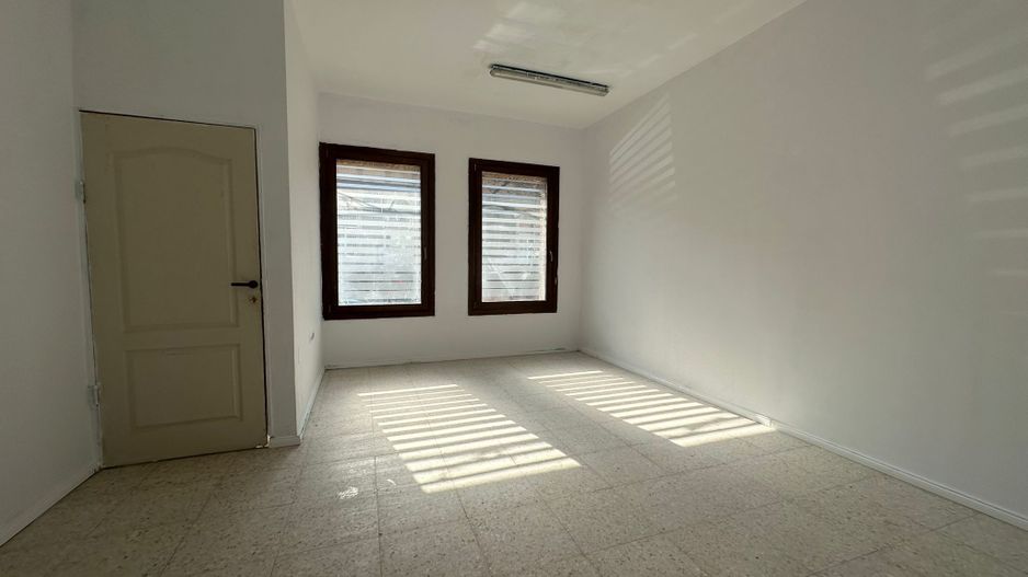 Spațiu pentru birouri, central, Oradea - Poză 9