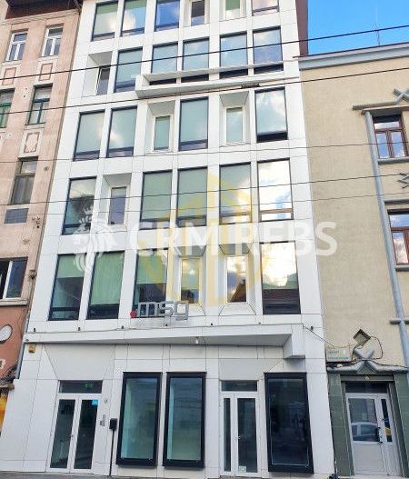 Cladire de Birouri Moderna - 1022 mp - ULTRACENTRAL - Preluare chiriasi - Poză 1