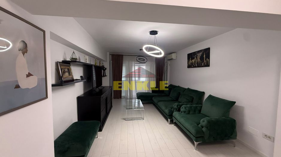 DE ÎNCHIRIAT – APARTAMENT ULTRAMODERN CU 3 CAMERE - Poză 1