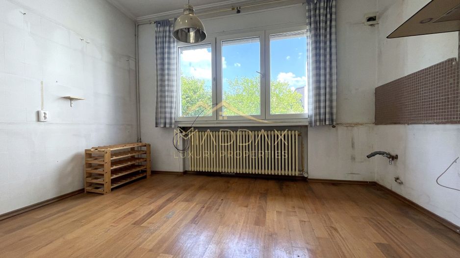 4 rooms ***203 SQM useful*** / 38 SQM terrace + garage / Primaverii - Poză 33