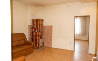 APARTAMENT BUSTENI CU VEDERE PANORAMAMA - Poză 8