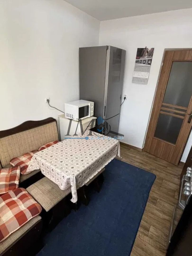 Apartament 3 camere decomandat zona Mercur - Poză 2