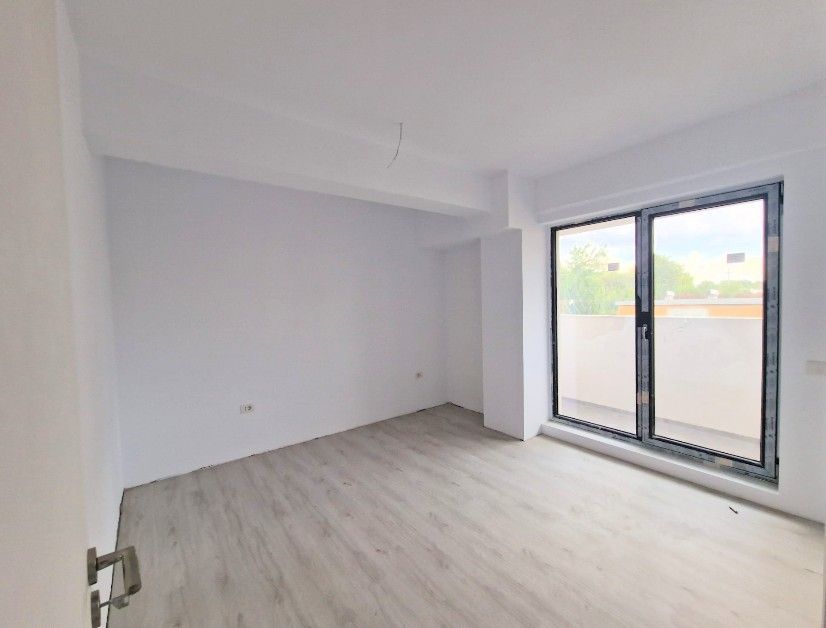 Apartament 2 camere Otopeni | parter înalt + terasă | include parcare - Poză 6