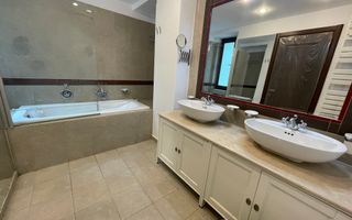 APARTAMENT SUPER CU 4 CAMERE IN DOROBANTI CAPITALE - Poză 8