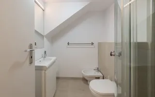 Apartament-galerie la kilometrul zero | 2 camere + mezanin, 2 băi - Poză 11