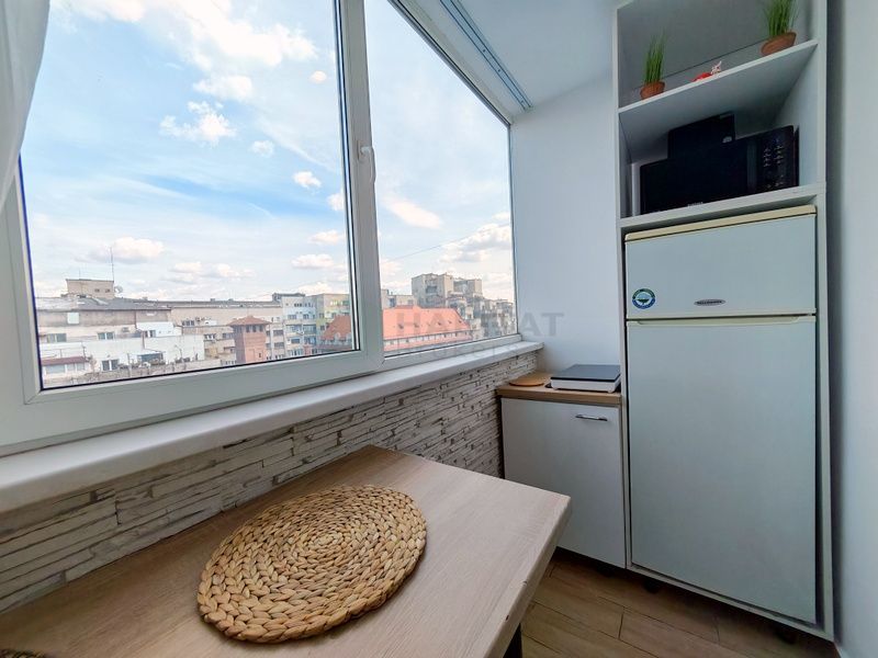 Spațioasă, luminoasă, complet renovată și mobilată, Bloc UNIC - Poză 10