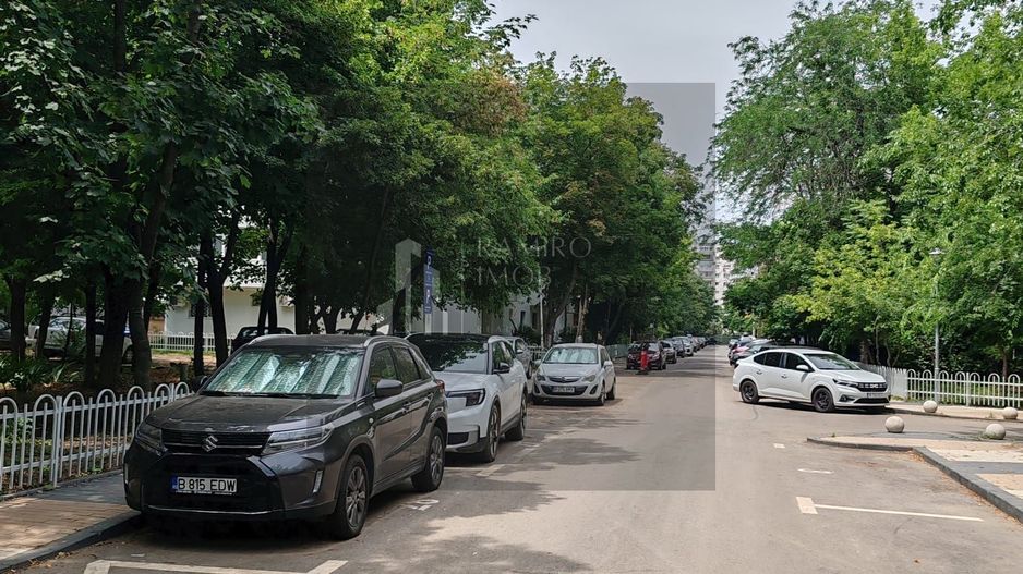 Apartament 2 camere, str Vicina, decomandat, 61 mp - Poză 10