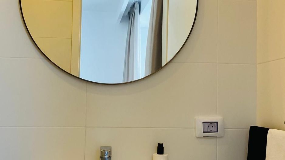 Închiriere apartament 2 camere in bloc boutique Dacia- gradina Icoane - Poză 5