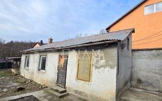 Casa cu 3 corpuri | curte | potential real | Muncitoresc – Resita - Poză 13