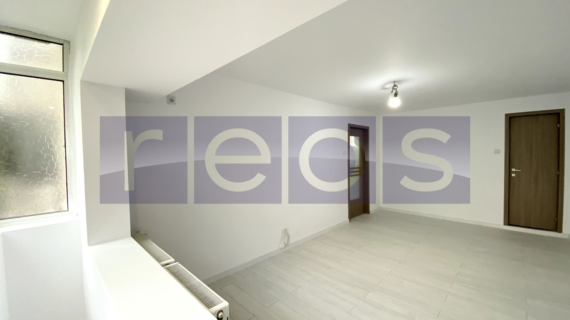 VANZARE GARSONIERA SPATIOASA | DECOMANDATA | RENOVATA | ETAJ 2/8 | SEBASTIAN - Poză 2