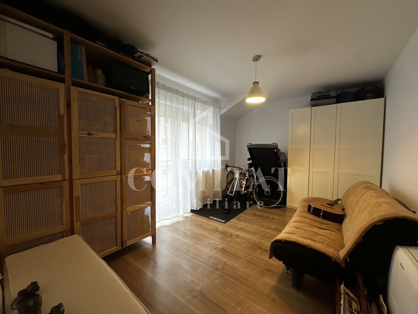 Apartament la cheie | Etaj intermediar | Zona Eroilor-Floresti - Poză 12