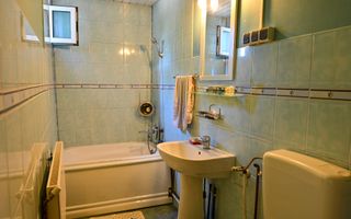 Casa 7 camere de vanzare | Zona Mitica Apostol, Ploiești | Comision 0% - Poză 11