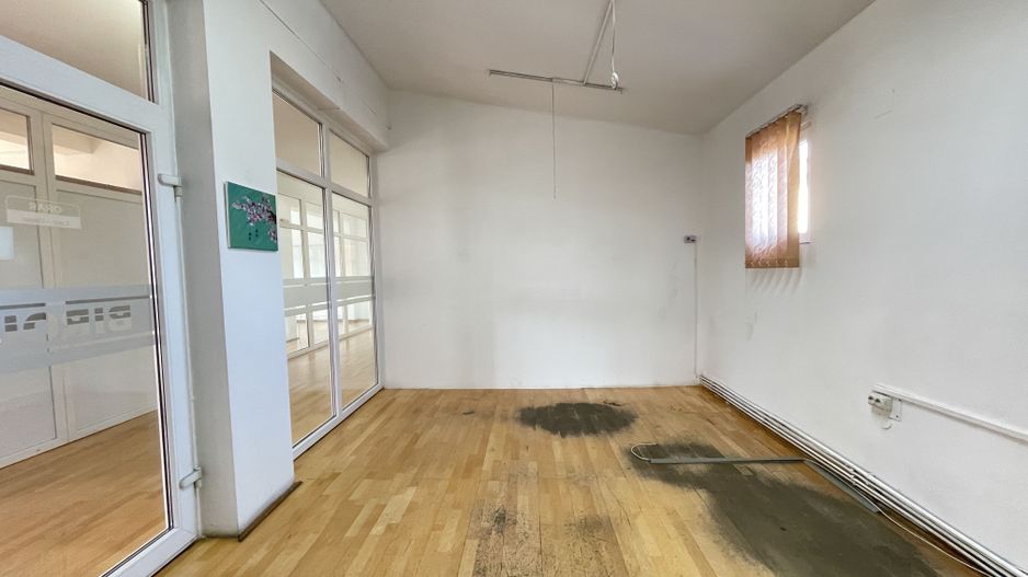 DE VANZARE SPATIU CU MULTIPLE DESTINATII - Poză 9