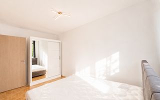 Apartament 4 camere decomandate-etaj 3/10– Cartier Manastur- zona Big - Poză 8