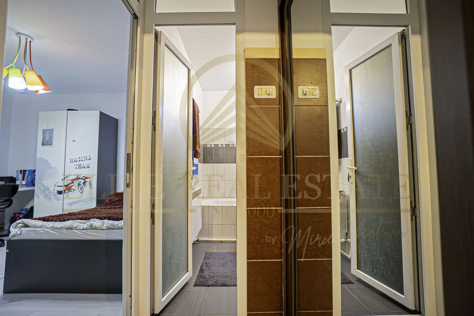 POARTA 6 - Vânzare apartament decomandat cu 2 camere, etaj 2. - Poză 7